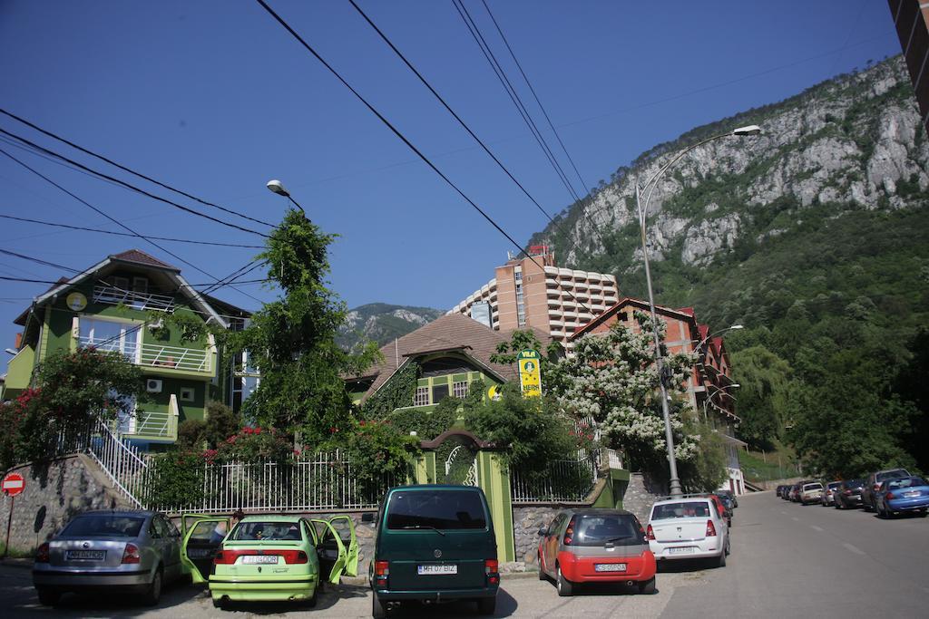 Villa Hera Băile Herculane Extérieur photo